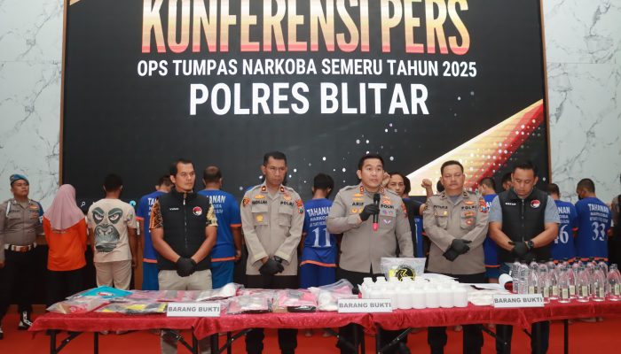 Operasi Tumpas Narkoba 2025 :Polres Blitar Amankan 13 Tersangka