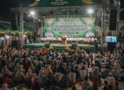 Pengajian Akbar Maulid Nabi di Desa Tunggak Berlangsung Meriah
