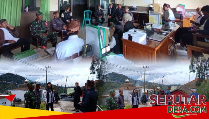 Tingkatkan Transparansi, Babinsa Tosari Ikut Awasi Monev Program Desa