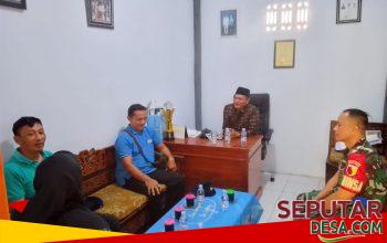Babinsa Koramil 0819/09 Lumbang Pererat Sinergi dengan Perangkat Desa melalui Komsos