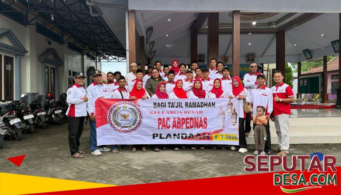 DPK ABPEDNAS Plandaan Turun ke Jalan, Bagikan Ratusan Takjil untuk Masyarakat