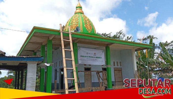 Kolaborasi BAZNAS RI, Mualaf Center Indonesia, dan Paragon Corp Renovasi 5 Mushola untuk Penguatan Dakwah Mualaf di Jawa Timur