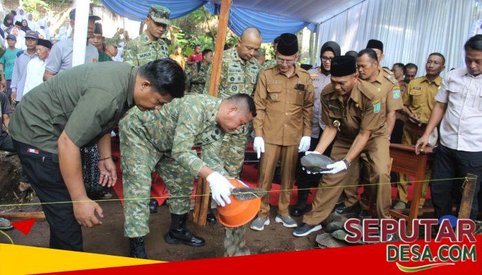 Perkuat Akses Desa, Dandim Dampingi Danrem Ikuti Vicon Ground Breaking Jembatan Garuda