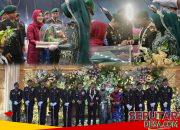 Pedang Pora Mengiringi Ikatan Suci, Dandim 0819 Pasuruan Sematkan Cincin di Pernikahan Perwira TNI AD