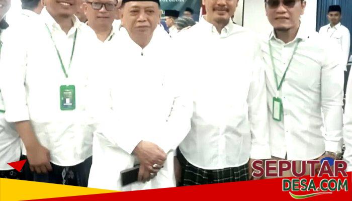 Momen Langka: Gus Yusuf, KH Imam Jazuli, Gus Ipang Wahid dan Gus Miftah Kompak Ikuti PMKNU di Cirebon