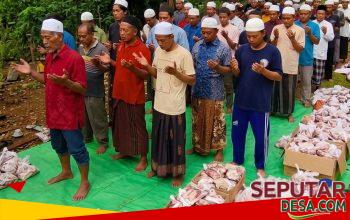 Di Ponpes Al Mahribi Mojokeryo, Semua Daging Qurban disholati dulu sebelum dibagikan, ini Maknanya