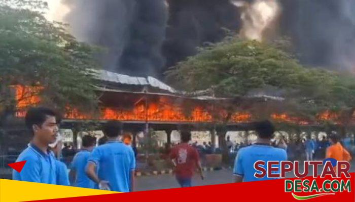 Dua Pekerja Alami Luka Bakar Akibat Kebakaran Hebat di Kawasan Pabrik PT Arami Jaya