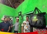 Bupati Sidoarjo Subandi Sidak Desa di Wonoayu: Atap Rumah Bambu Milik Warga Bocor Langsung Dibedah!