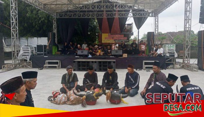 Indahnya sore Semangat Gotong Royong dan Seni Tradisi Warnai Pembukaan Muktamar Kebudayaan Indonesia di unwaha