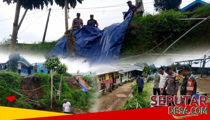 Gerak Cepat Babinsa Puspo Tangani Dampak Longsor Akibat Cuaca Ekstrem