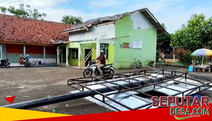 Puting Beliung Terjang Desa Beringin, 24 KK Terdampak dan Sejumlah Bangunan Rusak
