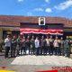 HUT Bhayangkara ke-80, Koramil 04/Tanjung Kunjungi Polsek Tanjung, Perkuat Sinergitas TNI-Polri