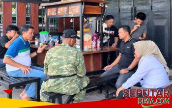 Angkringan Gratis Jadi Ruang Aspirasi Warga, Andik Purnawan: “Silakan Datang, Kita Ngobrol Bersama”