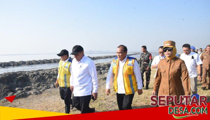 Tinjau Luberan Lumpur di Titik P10D Porong, Wabup Mimik Idayana Desak PPLS Hadirkan Solusi Konkret