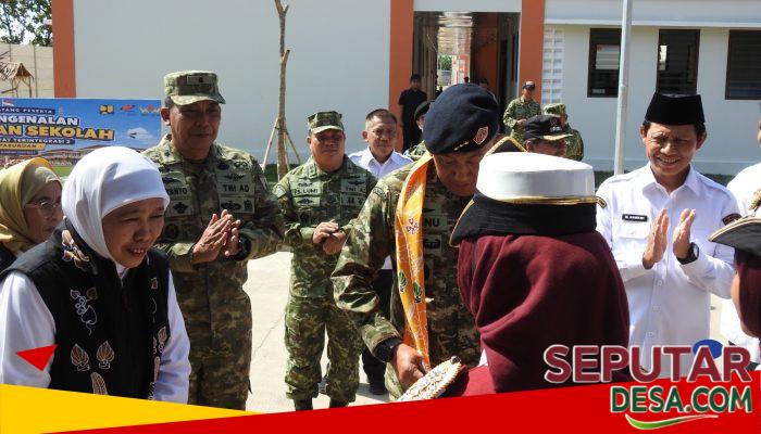 Danjen Akademi TNI Tanamkan Semangat Indonesia Emas 2045 di Sekolah Rakyat Kota Pasuruan, Generasi Muda Diminta Tangguh dan Berkarakter