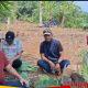 Duduk Beralas Daun Pisang, Anggota DPRD Lampung Temui Petani dan Serap Aspirasi
