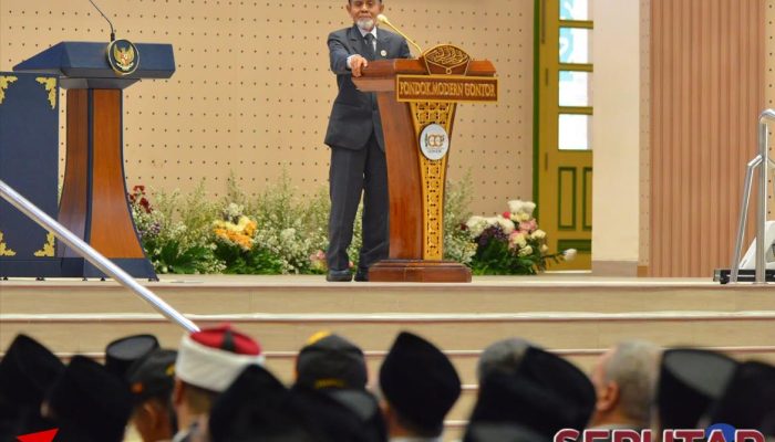 Di Hadapan Prabowo, Kiai Hasan Gontor Sampaikan Pesan: Jangan Sibuk Cari Ijazah, Nama, Uang hingga Jabatan