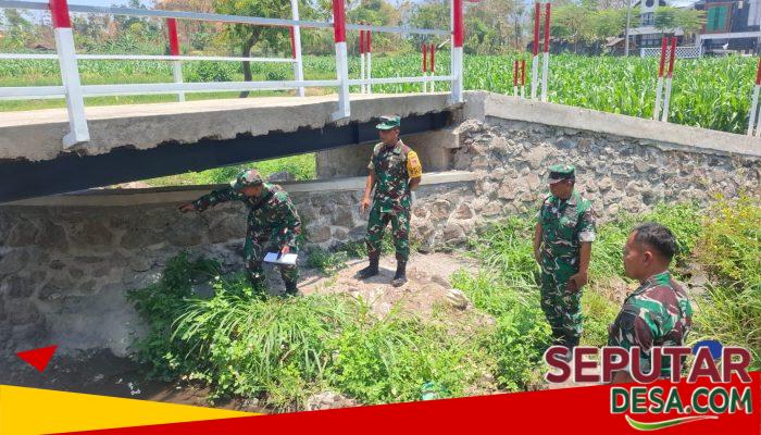 Tim 2D Irjenad Tinjau Pembangunan Jembatan Garuda Perintis di Wilayah Kodim Pasuruan